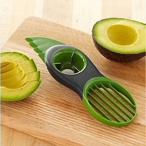 3-IN-1 AVOCADO SLICER